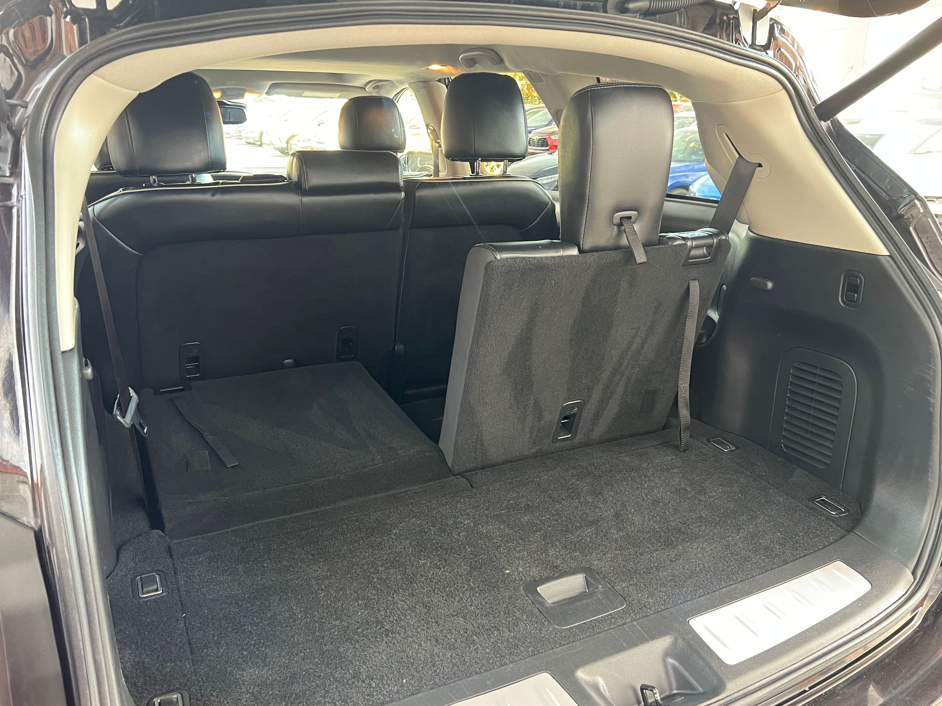 2020 INFINITI QX60 Essential - Image 10