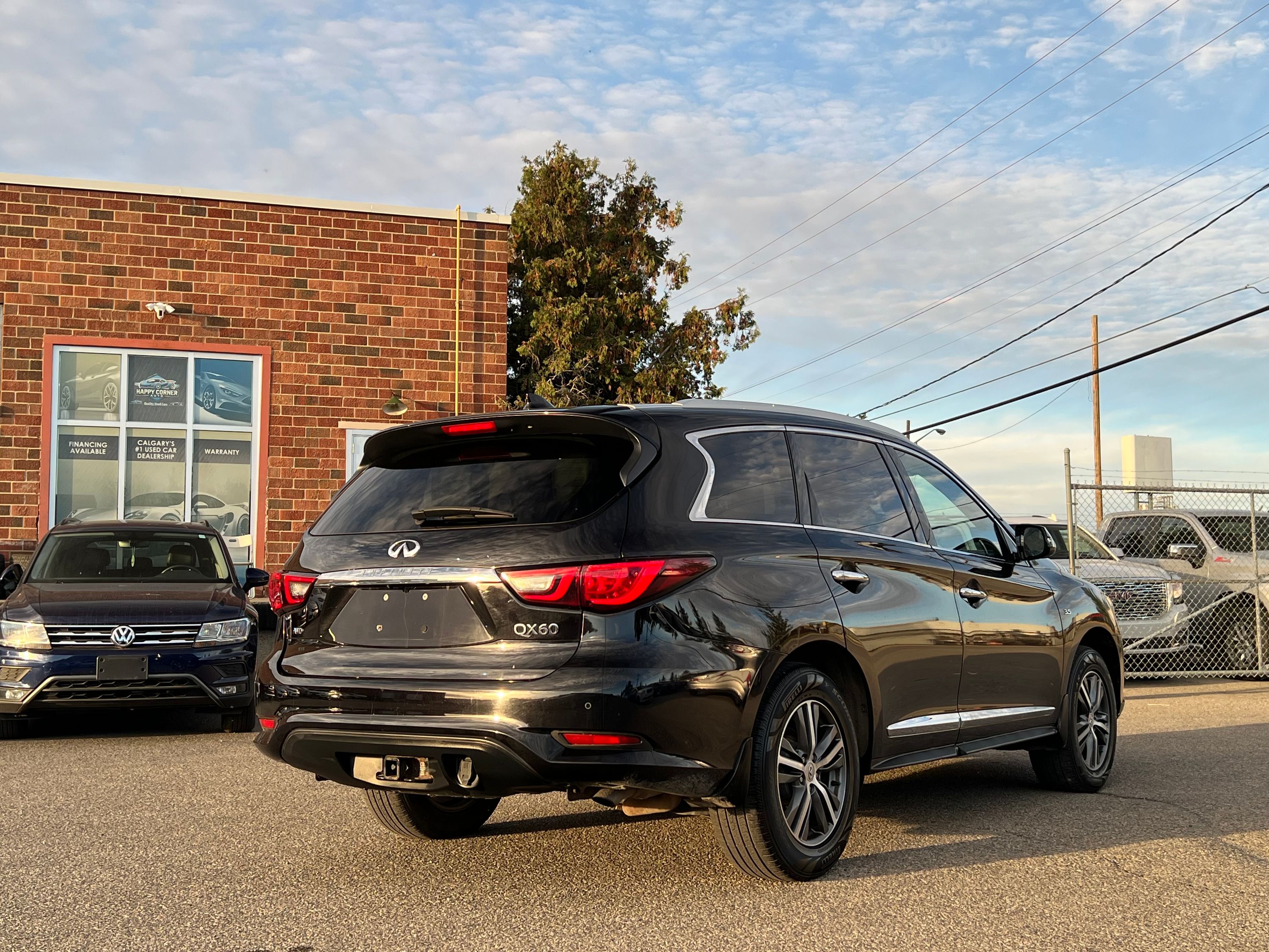 2020 INFINITI QX60 Essential - Image 7