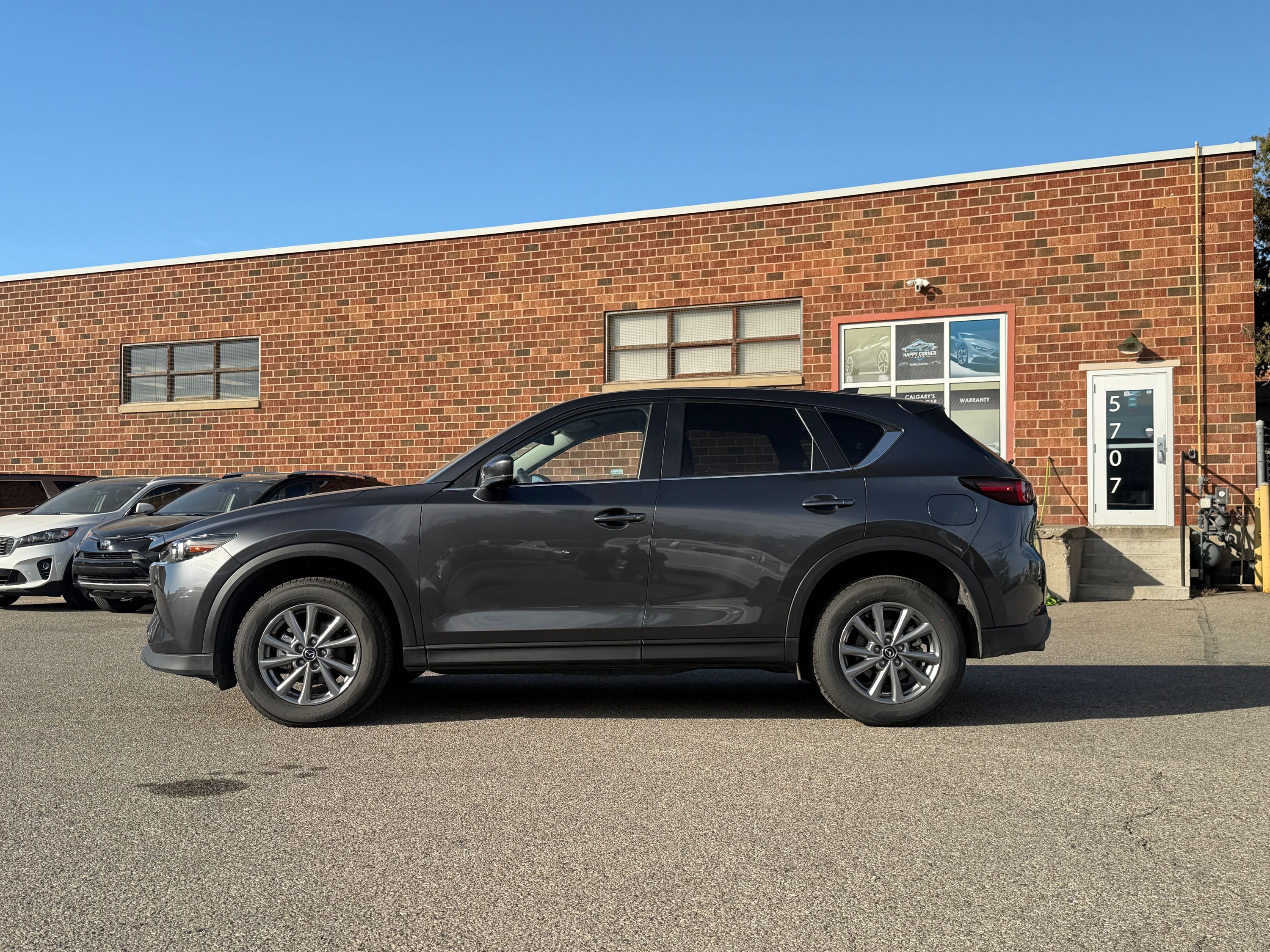2025 Mazda CX-5 S Carbon Edition, photo 4