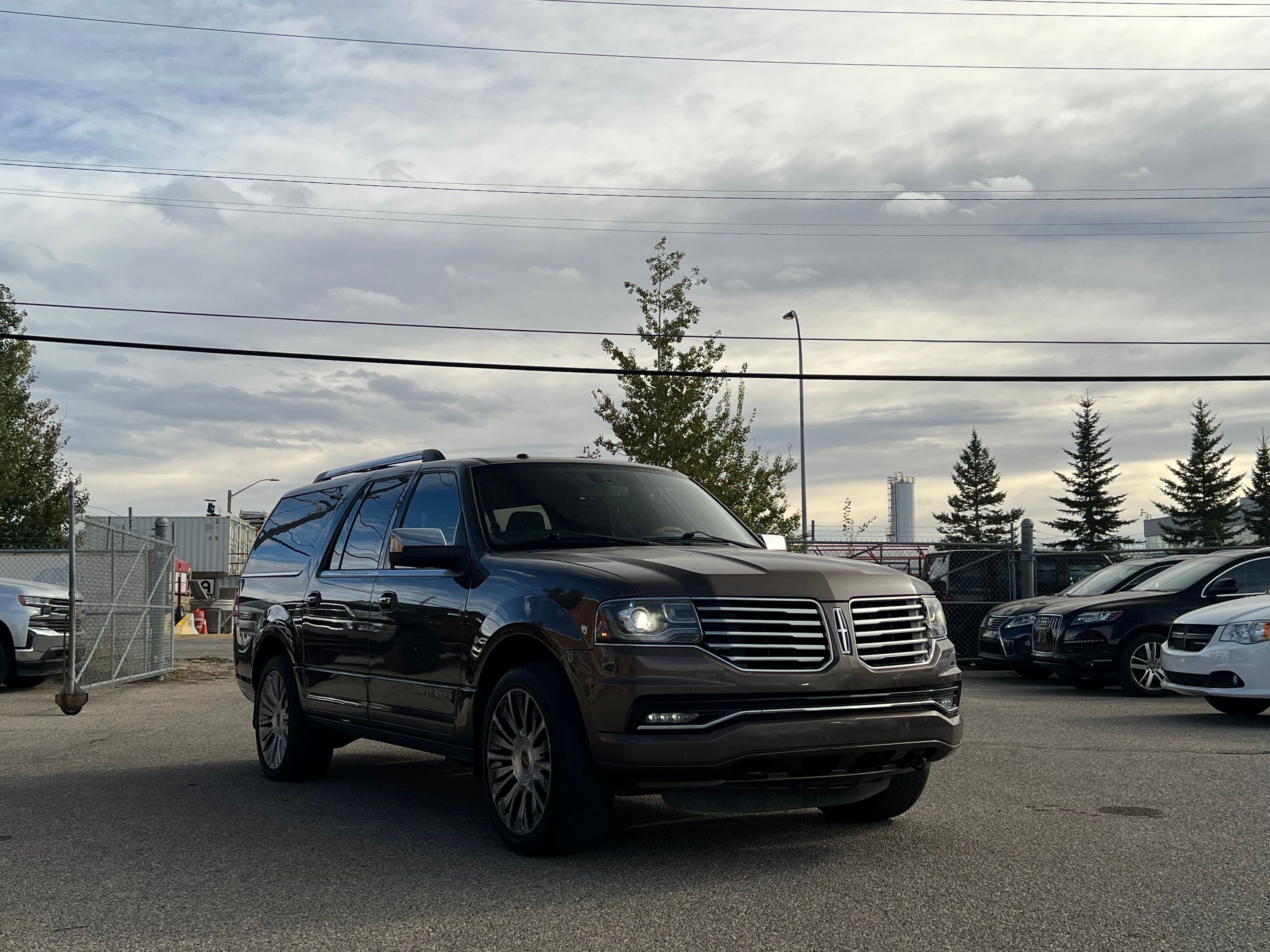 2016 Lincoln Navigator Select, photo 1