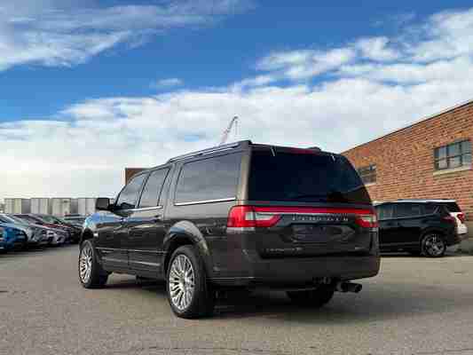2016 Lincoln Navigator Select, photo 5