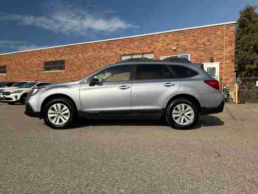 2018 Subaru Outback Premier w/EyeSight Package, photo 4