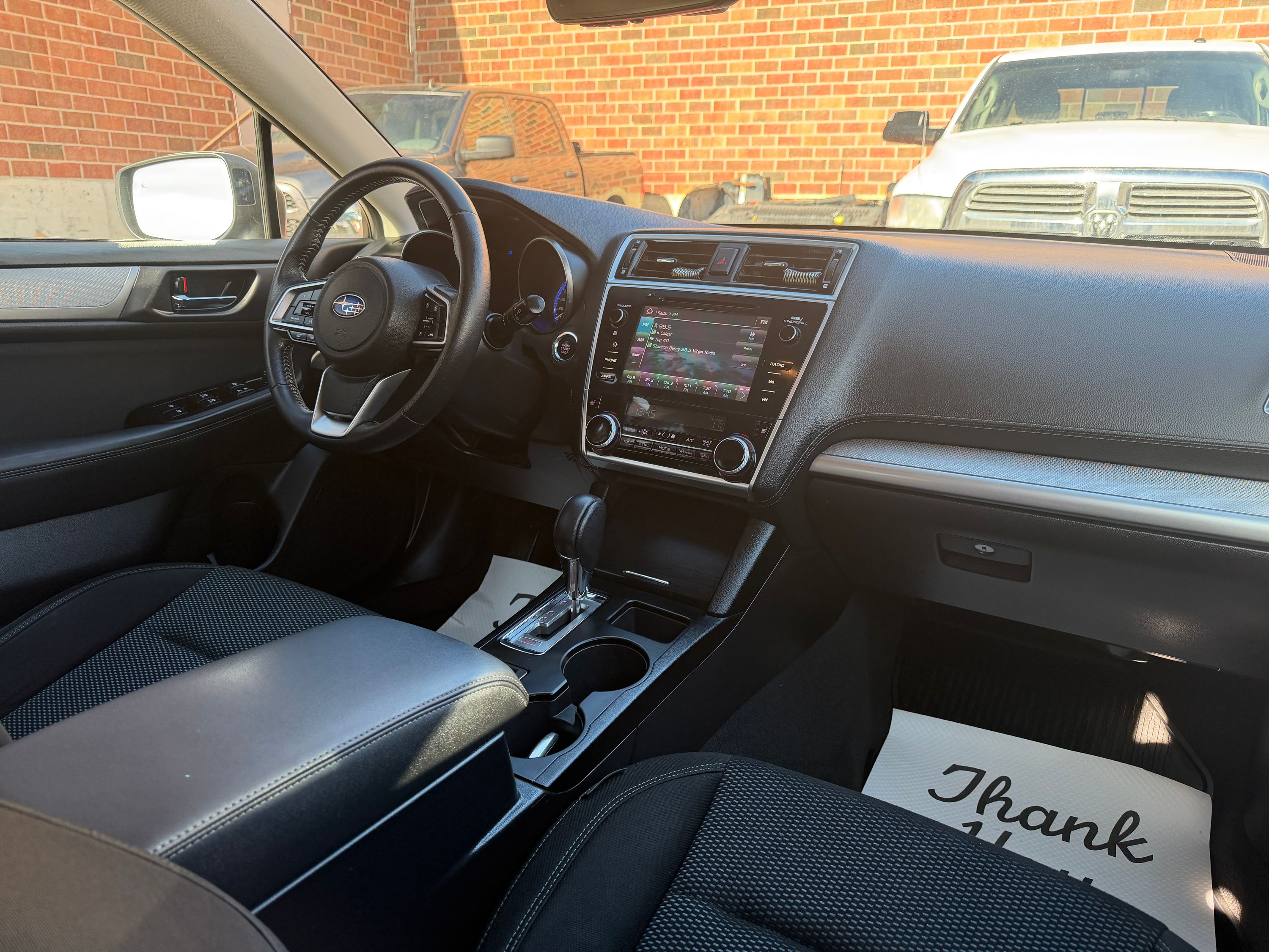 2018 Subaru Outback Premier w/EyeSight Package, photo 13