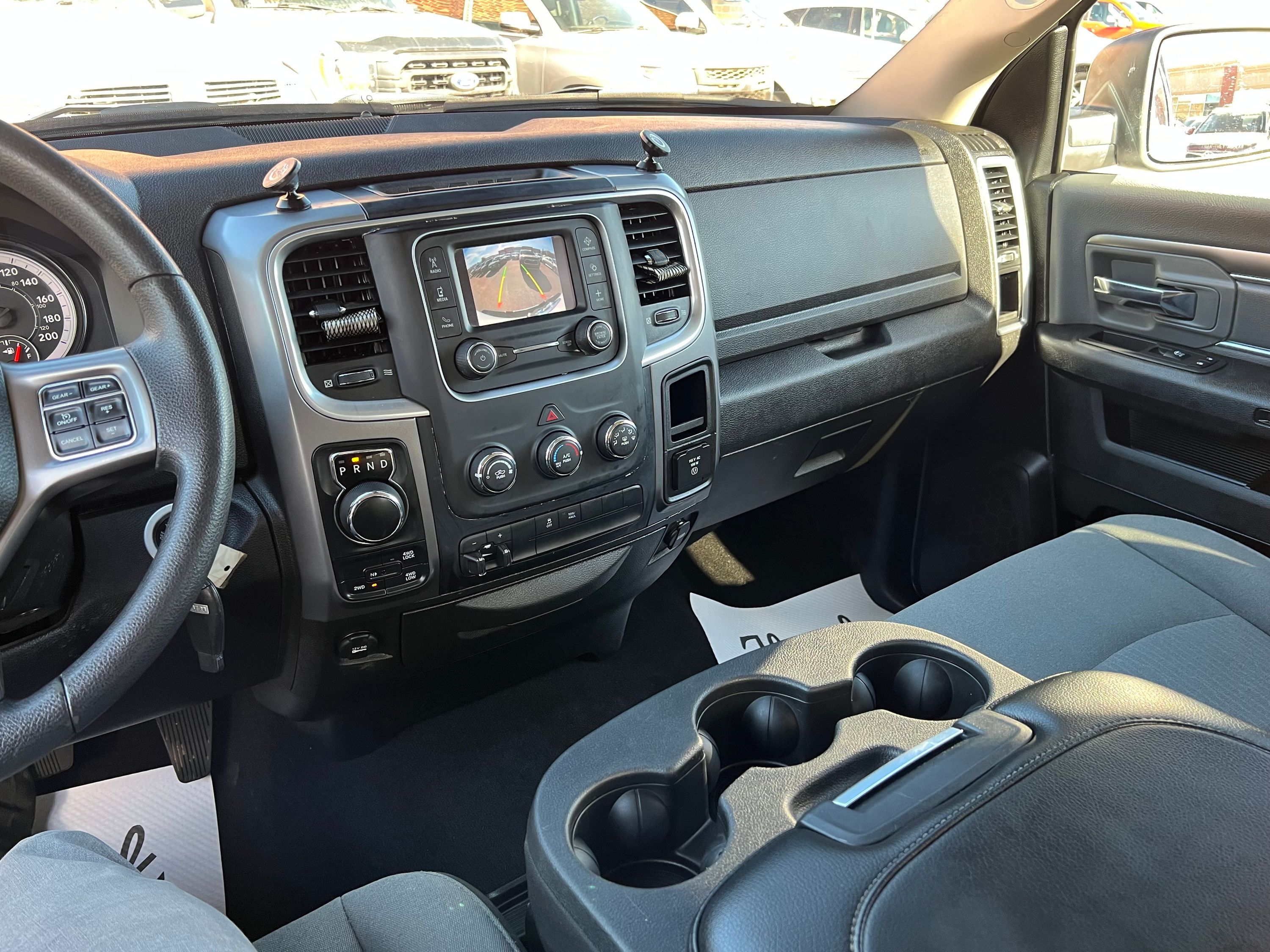 2022 RAM Ram 1500 Classic SLT, photo 19