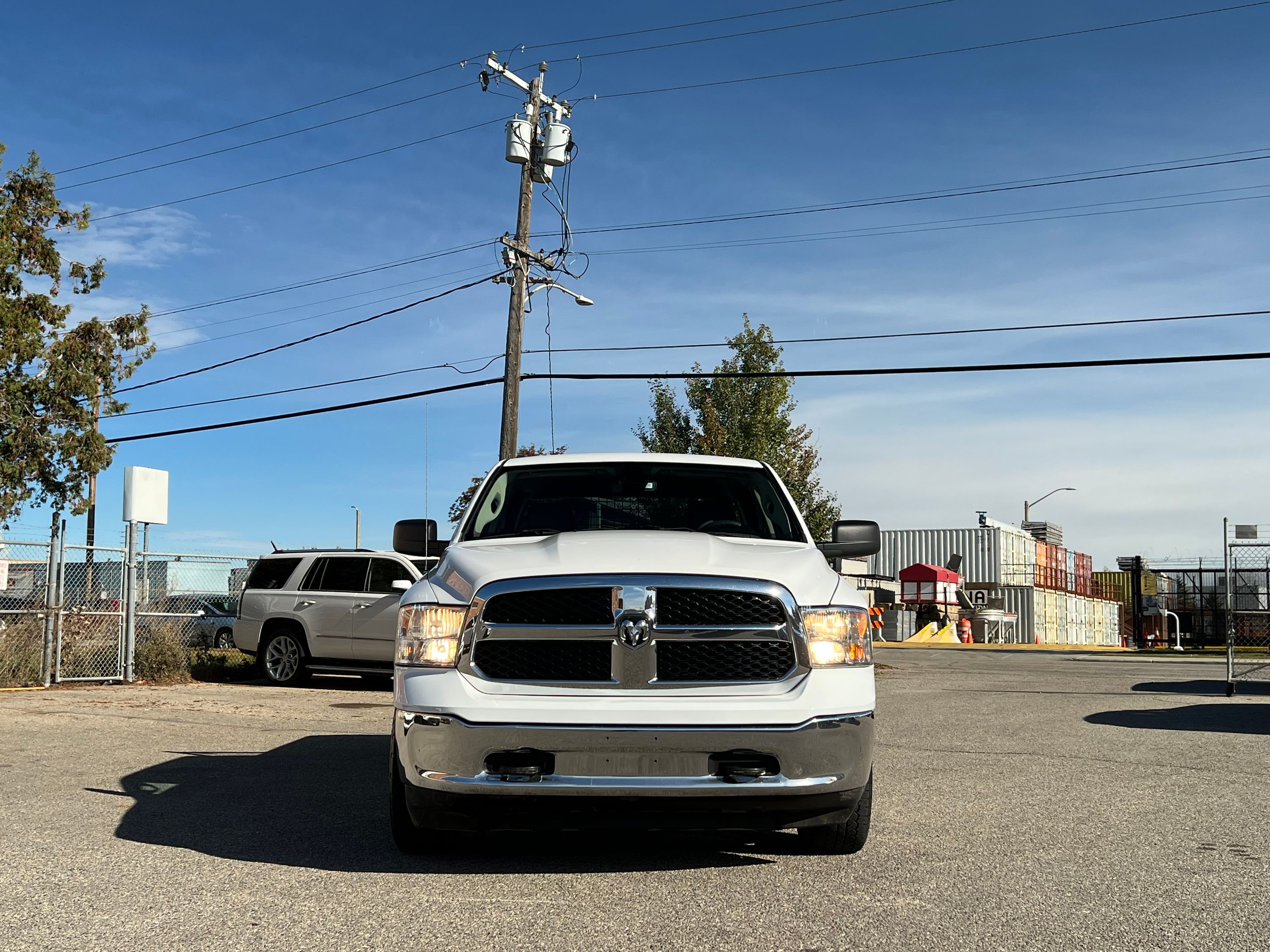 2022 RAM Ram 1500 Classic SLT, photo 2