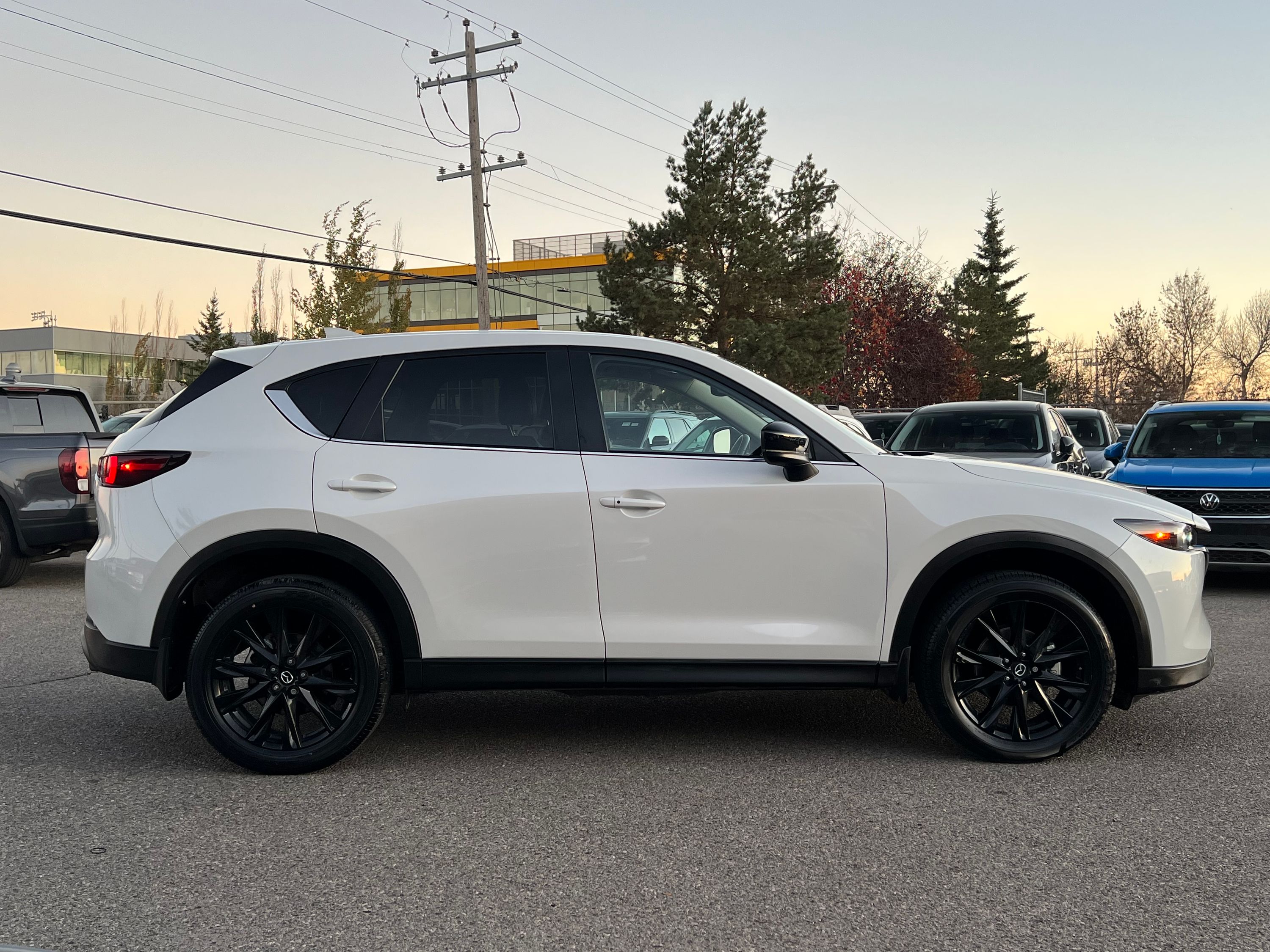 2025 Mazda CX-5 Kuro, photo 8