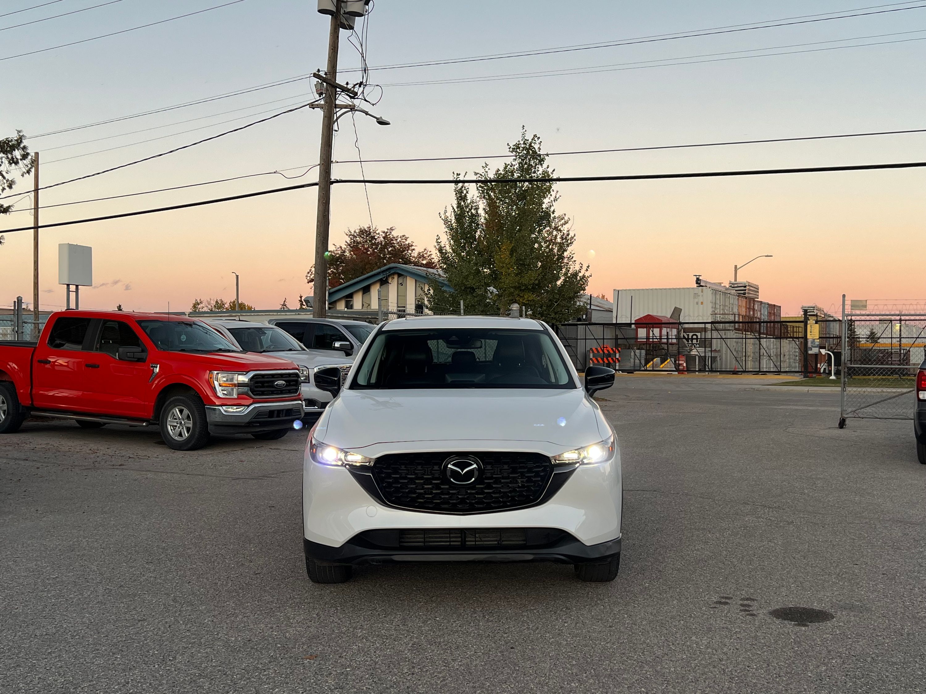 2025 Mazda CX-5 Kuro, photo 2