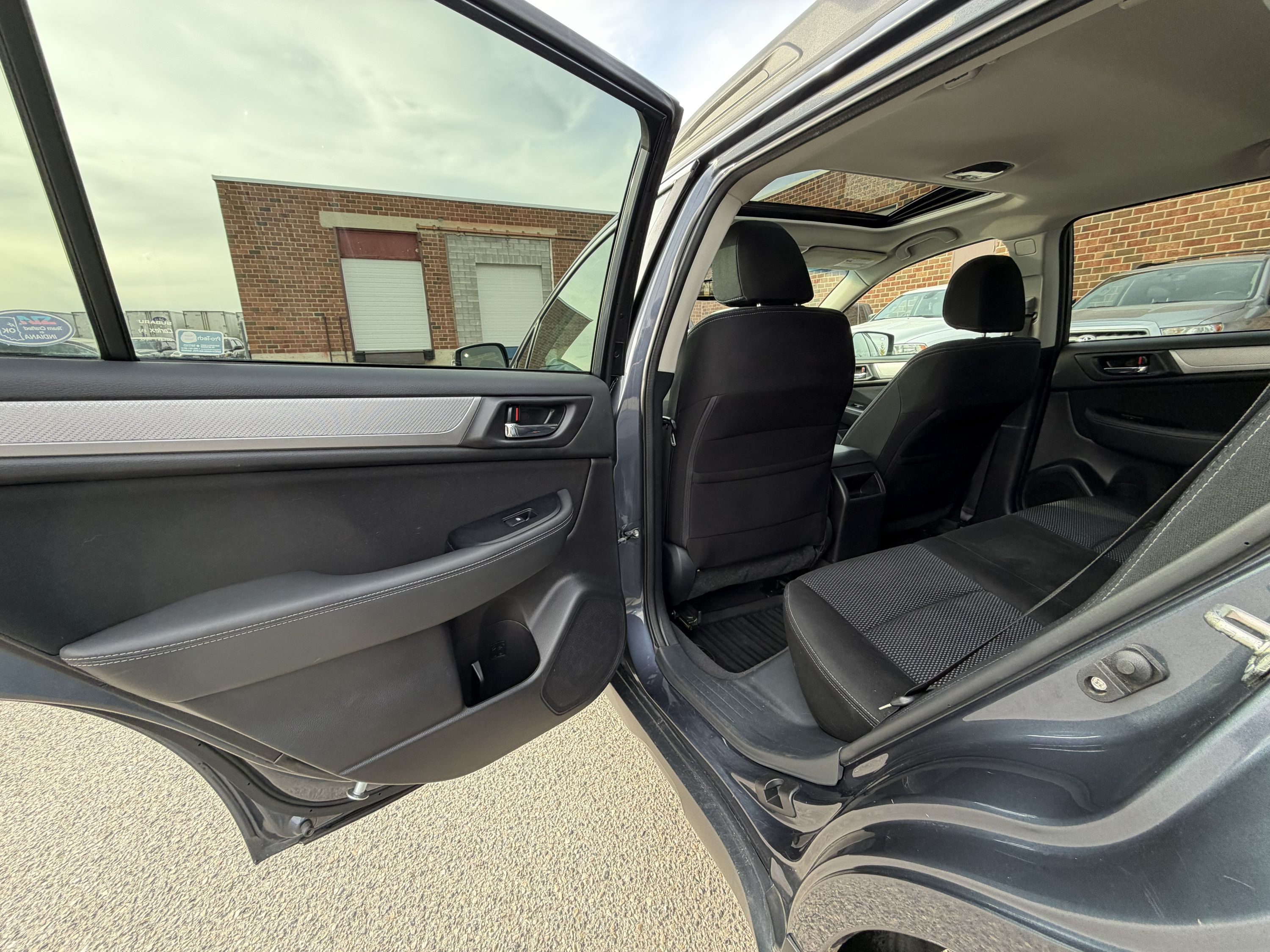 2017 Subaru Outback Touring Package, photo 14