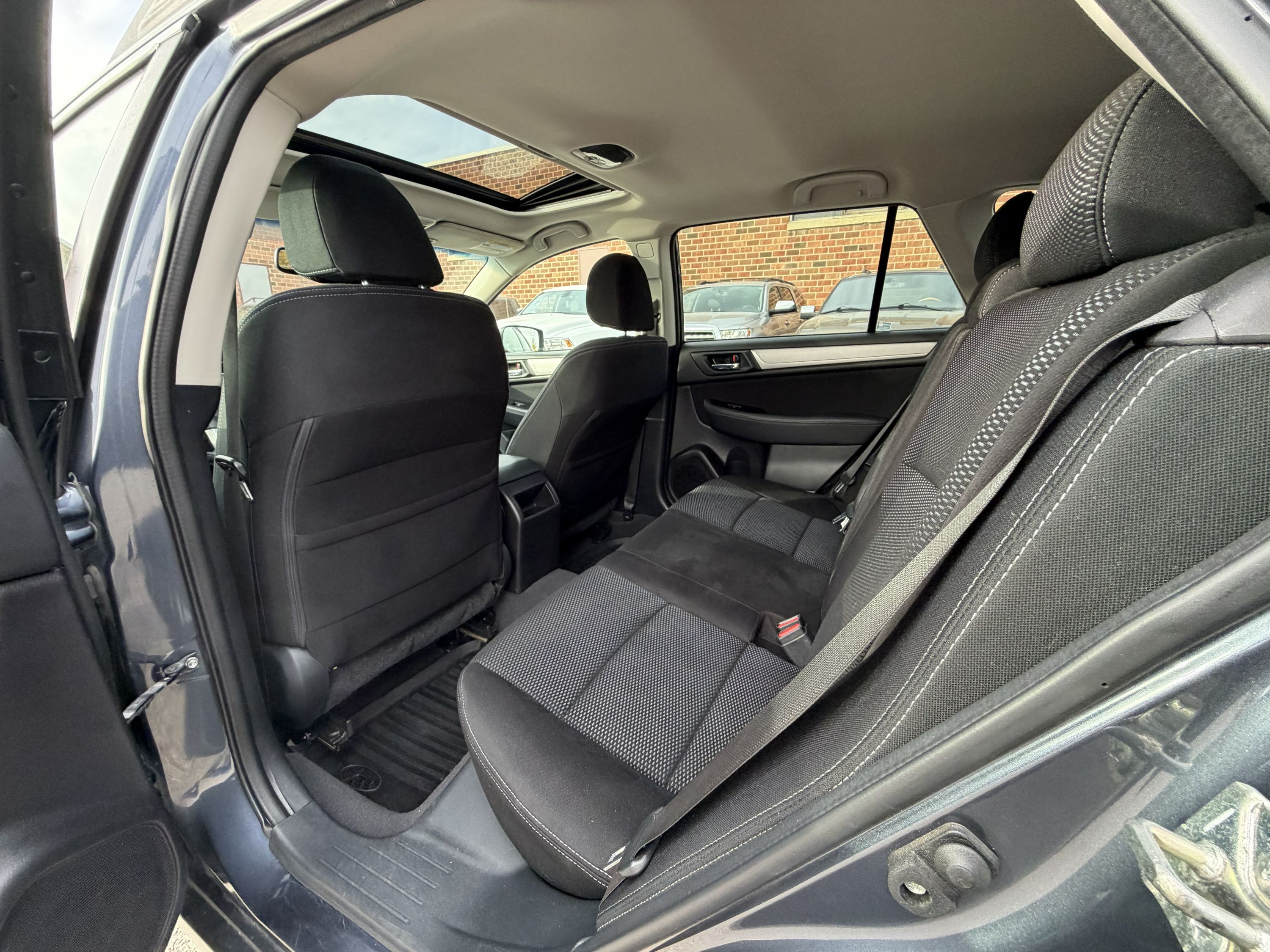2017 Subaru Outback Touring Package, photo 15